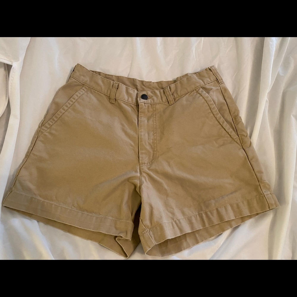 Men’s Patagonia organic stand up shorts sz 33